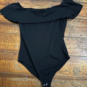 Forever 21 Women’s Medium Black Bodysuit